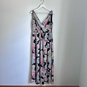 SLYN, Floral, V-neck, Maxi Dress - Sz 10